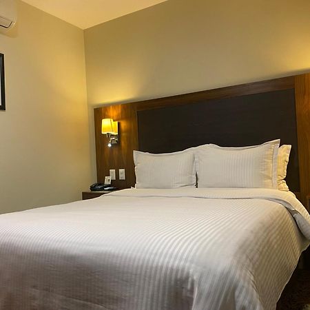 Wyndham Garden Mexico Reforma Hotel Екстериор снимка