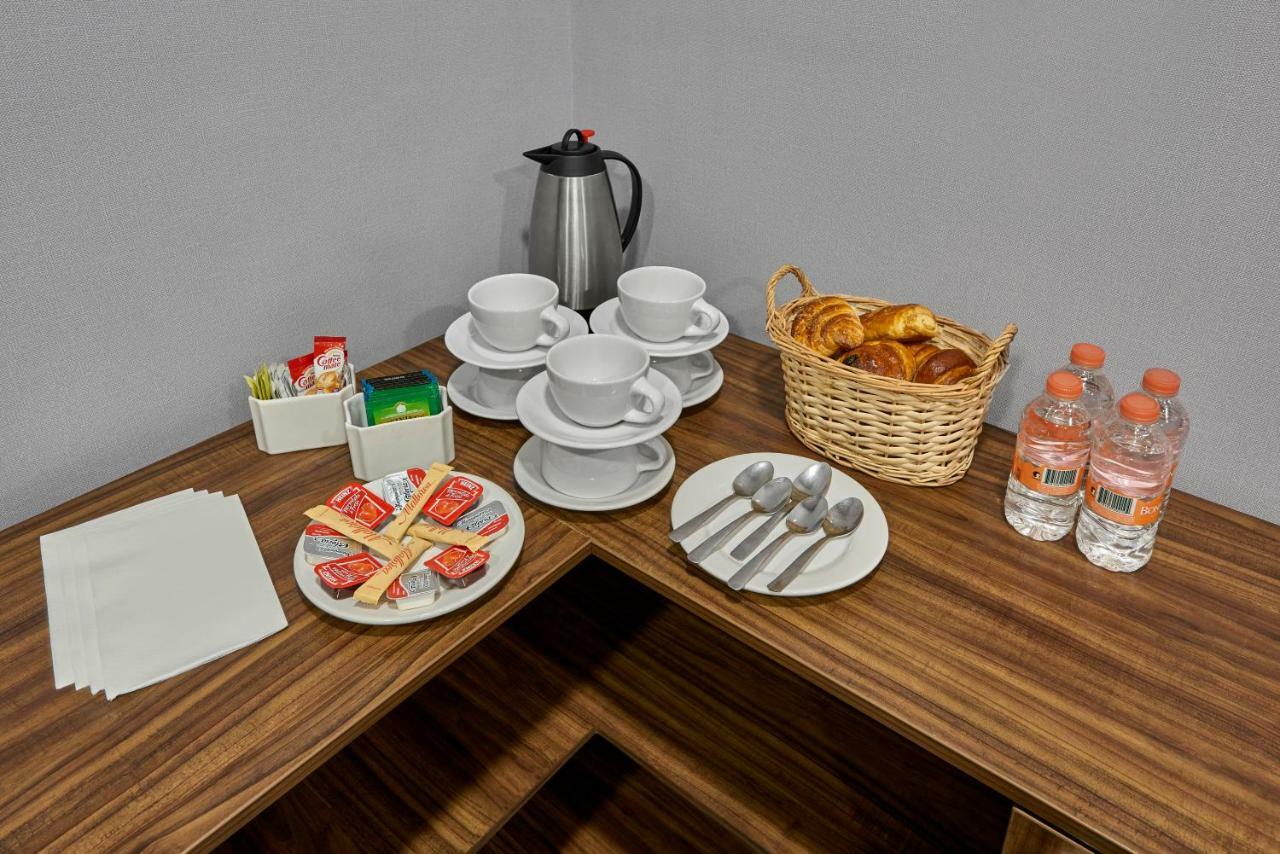 Wyndham Garden Mexico Reforma Hotel Екстериор снимка